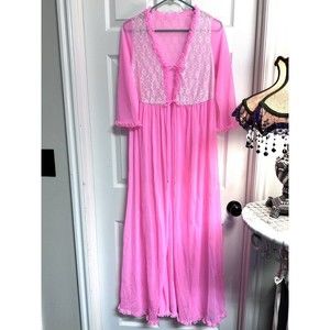 Women’s Vintage Handmade Peignoir Robe Sheer Neon Pink Ruffle Lace Front Tie S